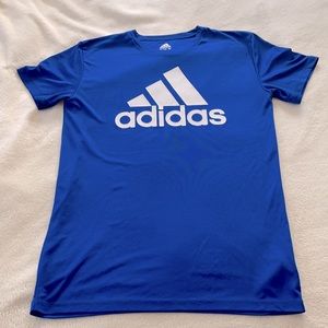 Adidas T-shirt